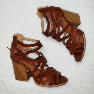 qupid strappy wedge heels